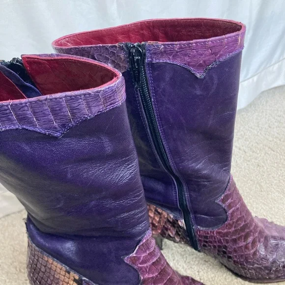Beautiful snakeskin and leather purple boots, unique, sz 39 (8.5, 9) - Picture 3 of 10